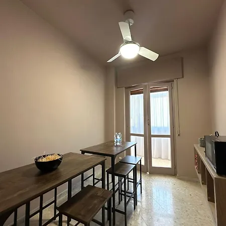 Nicodemo12 & Posto Auto Apartamento Bari