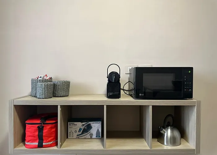 Nicodemo12 & Posto Auto * 바리